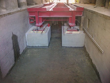 MAG142 US Solidfountation Cleanpit