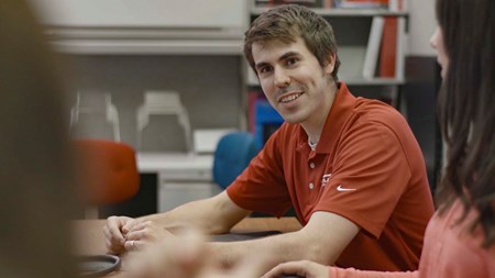 1 US RLWS Happy Office Employee