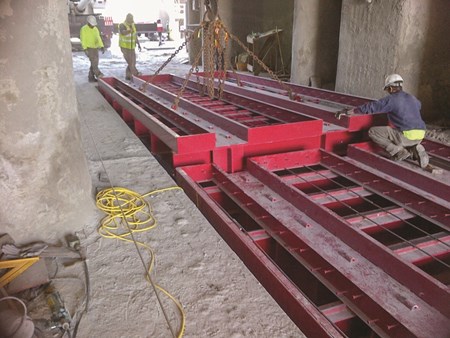 MAG142 US Solidfountation Railmods